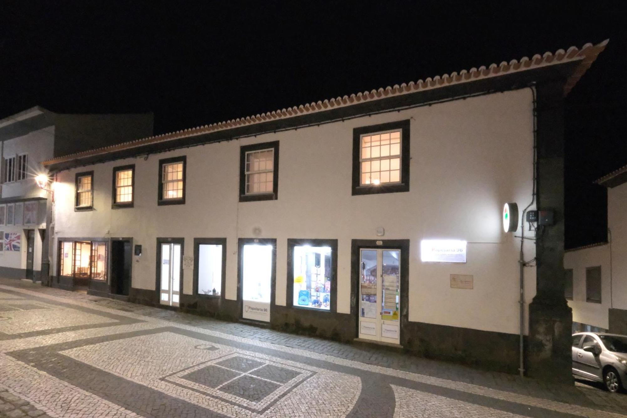 Apartamentos Azera - Antonio Azera Praia da Vitória المظهر الخارجي الصورة